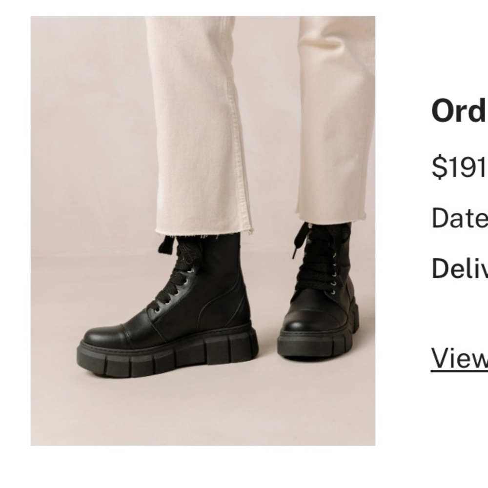 ALOHAS Can Can Corn Combat Boots, size 38